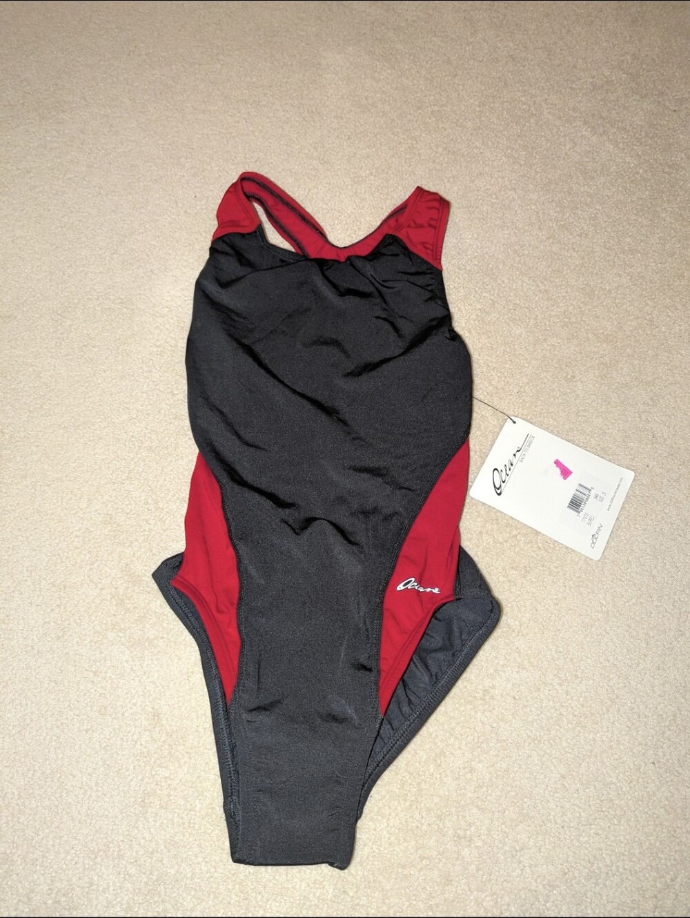 Nwt Dolfin Ocean one-piece swimsuit, model 7707S-949. Size 28.
